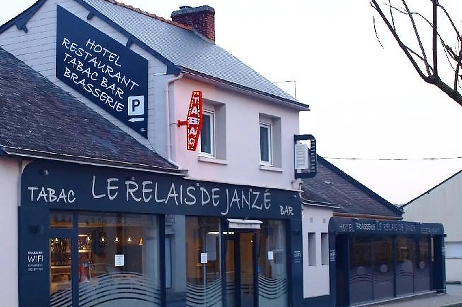 Lieux événementiels, RELAIS DE JANZE