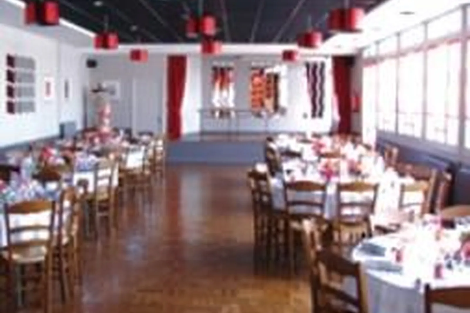 Lieux événementiels, RELAIS DE JANZE