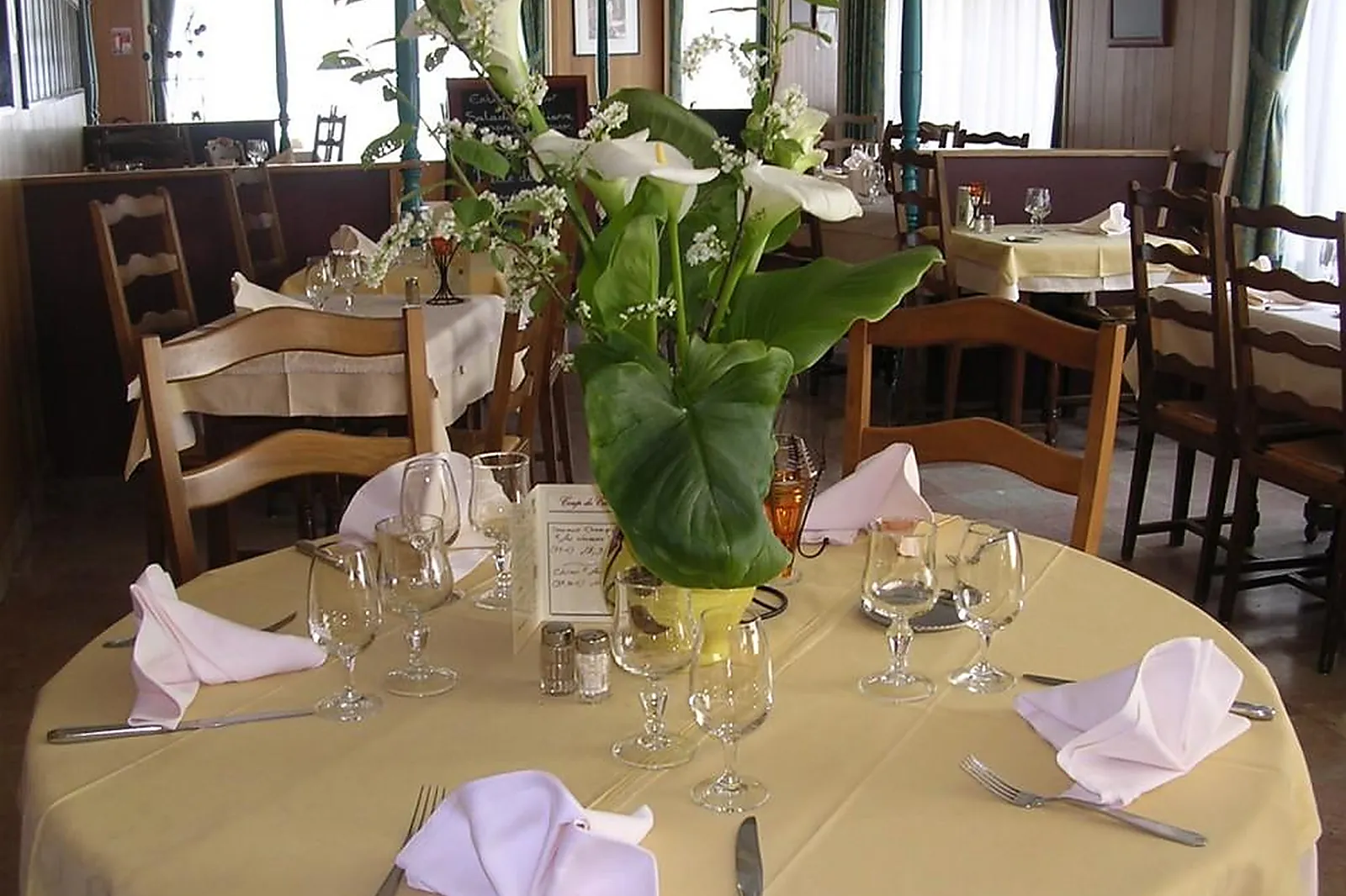 Lieux événementiels, RELAIS DE LA PLACE