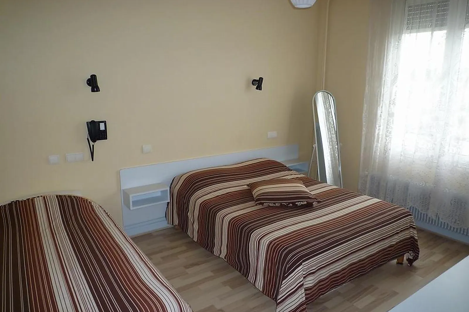 Lieux événementiels, RELAIS DE LA ROUTE BLEUE