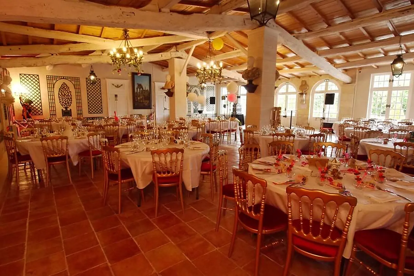 Lieux événementiels, RELAIS DES ROIS