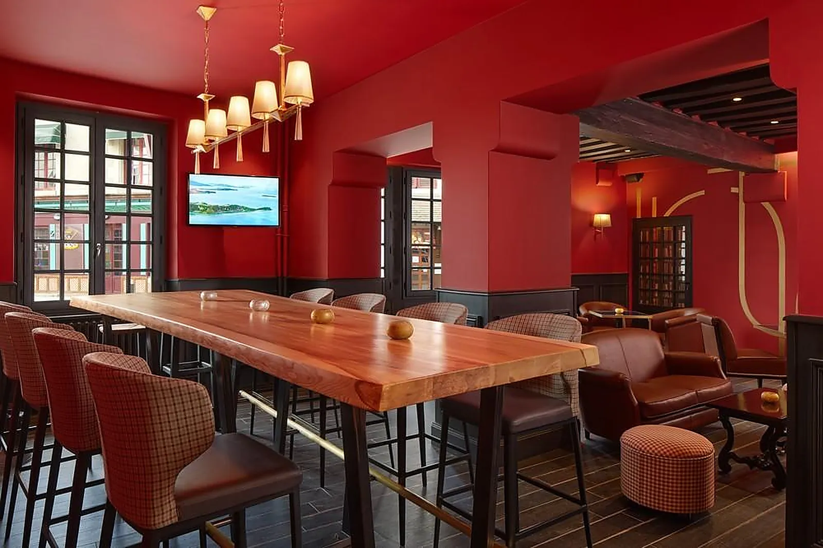 Lieux événementiels, RELAIS DES TROIS CHÂTEAUX