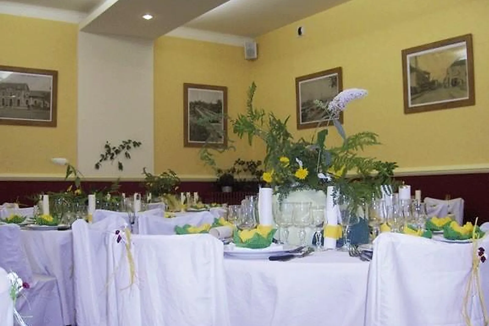 Lieux événementiels, RELAIS DU CANALOU