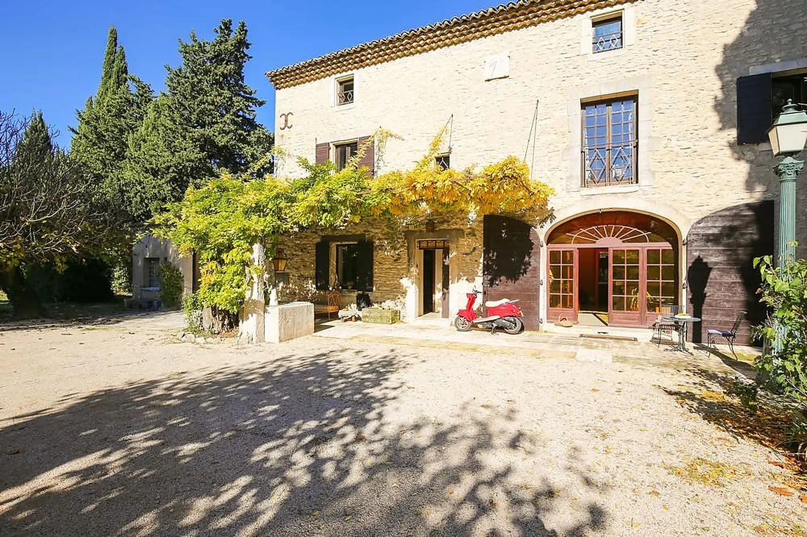 Lieux événementiels, RÉMY À DIT !