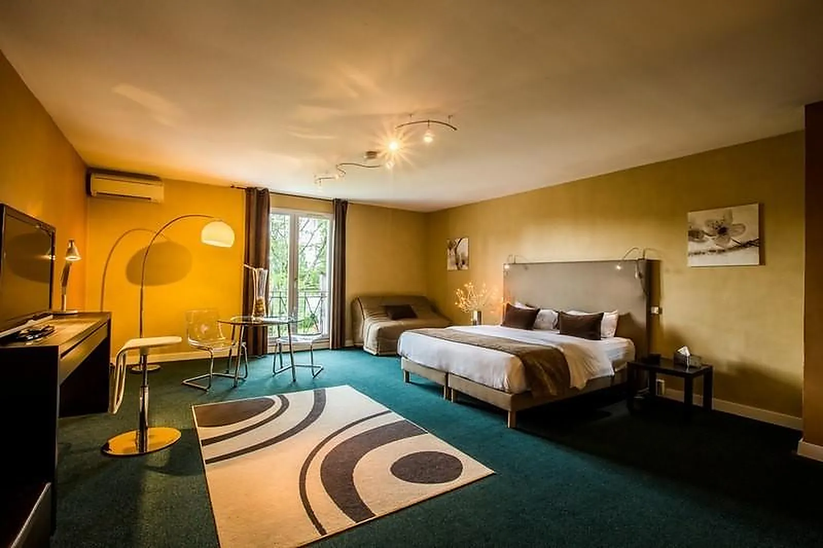 Lieux événementiels, RENAISSANCE MONT DE MARSAN