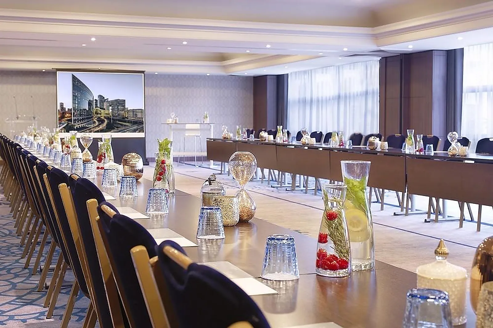 Lieux événementiels, RENAISSANCE PARIS LA DEFENSE HOTEL