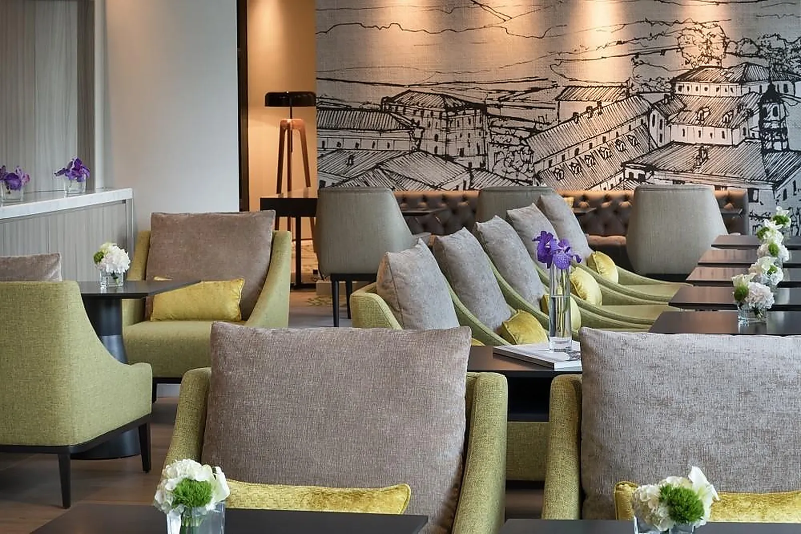 Lieux événementiels, RENAISSANCE PARIS LA DEFENSE HOTEL