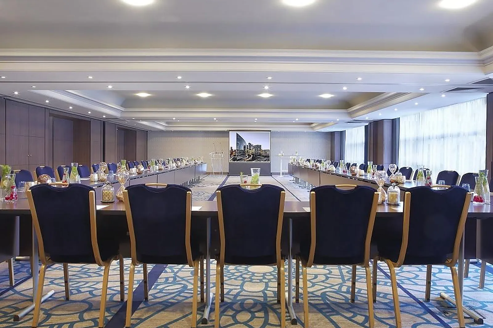 Lieux événementiels, RENAISSANCE PARIS LA DEFENSE HOTEL