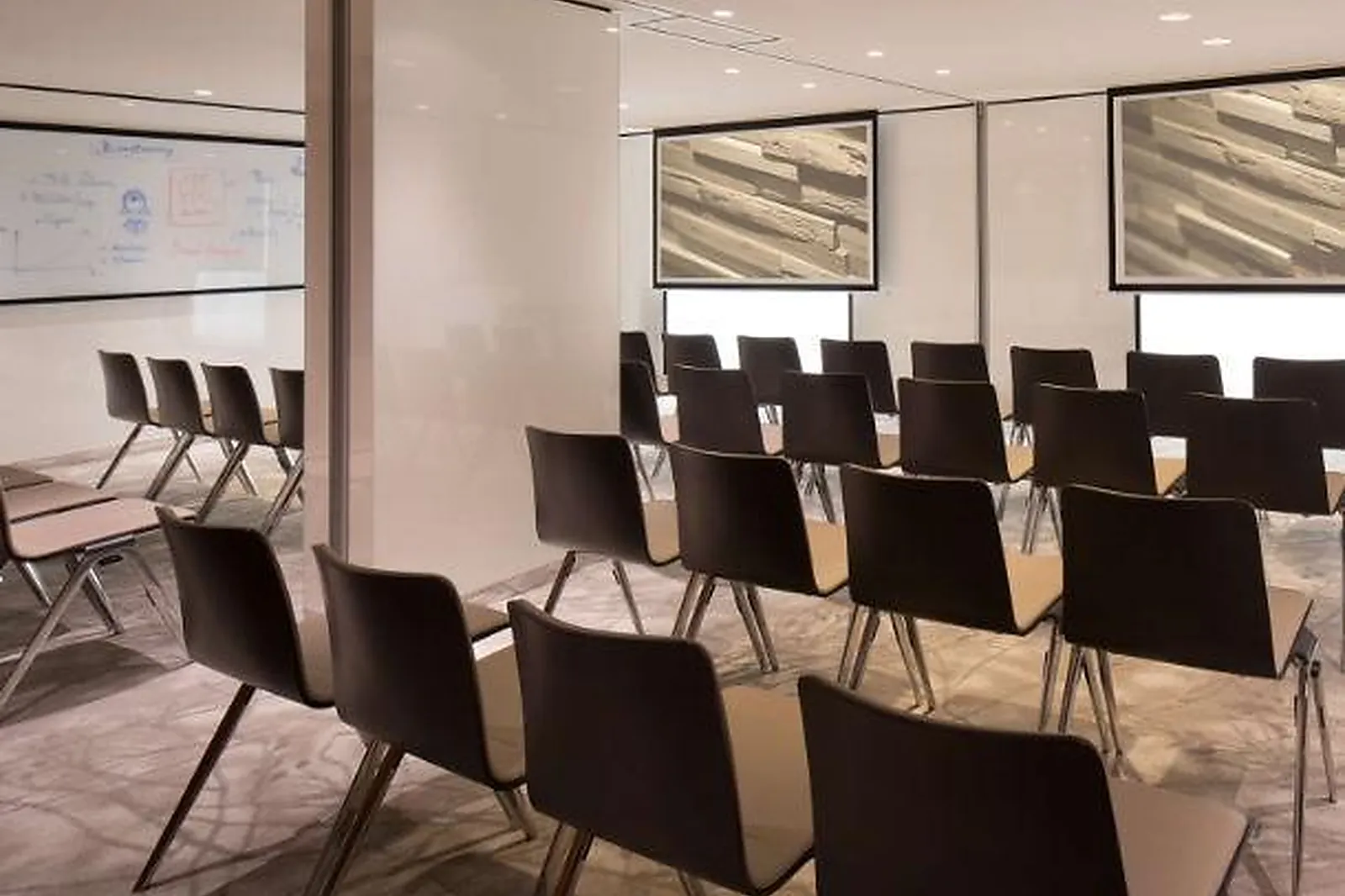 Lieux événementiels, RENAISSANCE PARIS REPUBLIQUE HOTEL