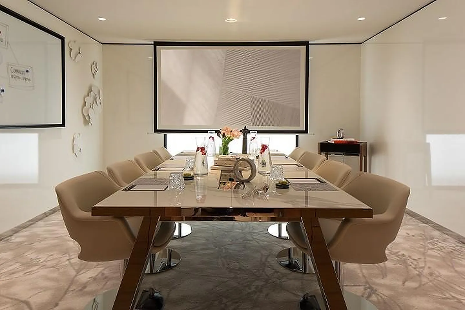 Lieux événementiels, RENAISSANCE PARIS REPUBLIQUE HOTEL