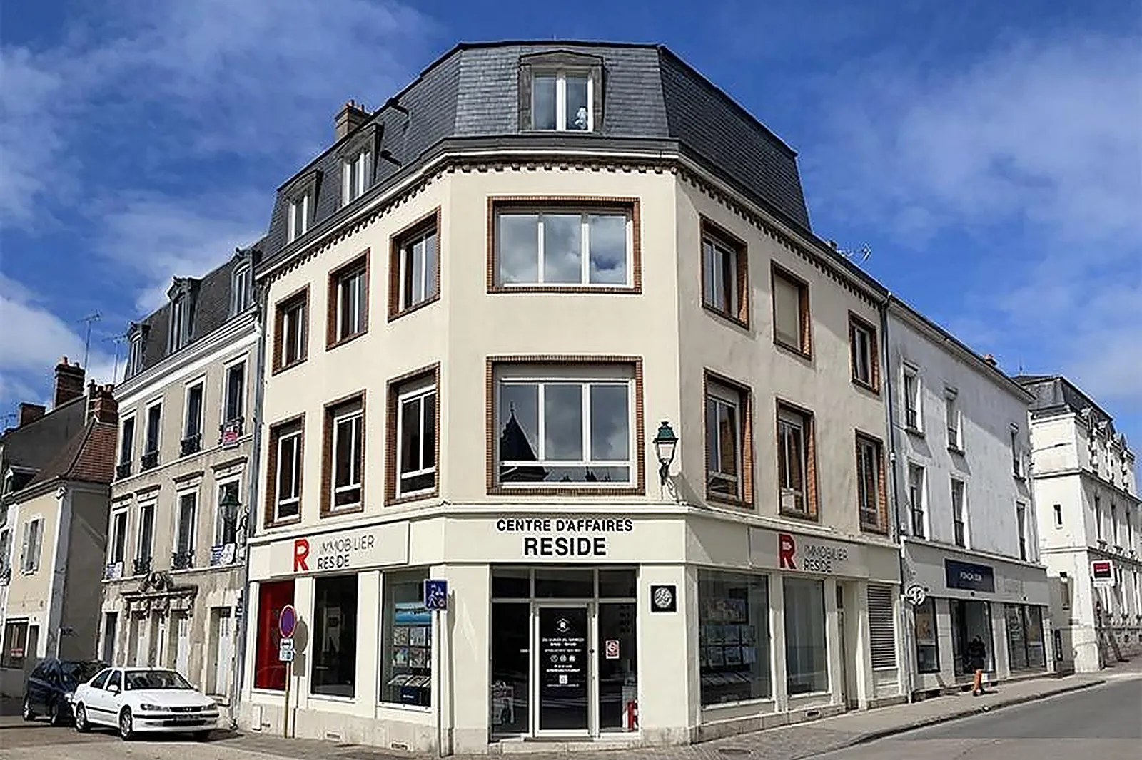 Lieux événementiels, RESIDE IMMOBILIER MONTARGIS