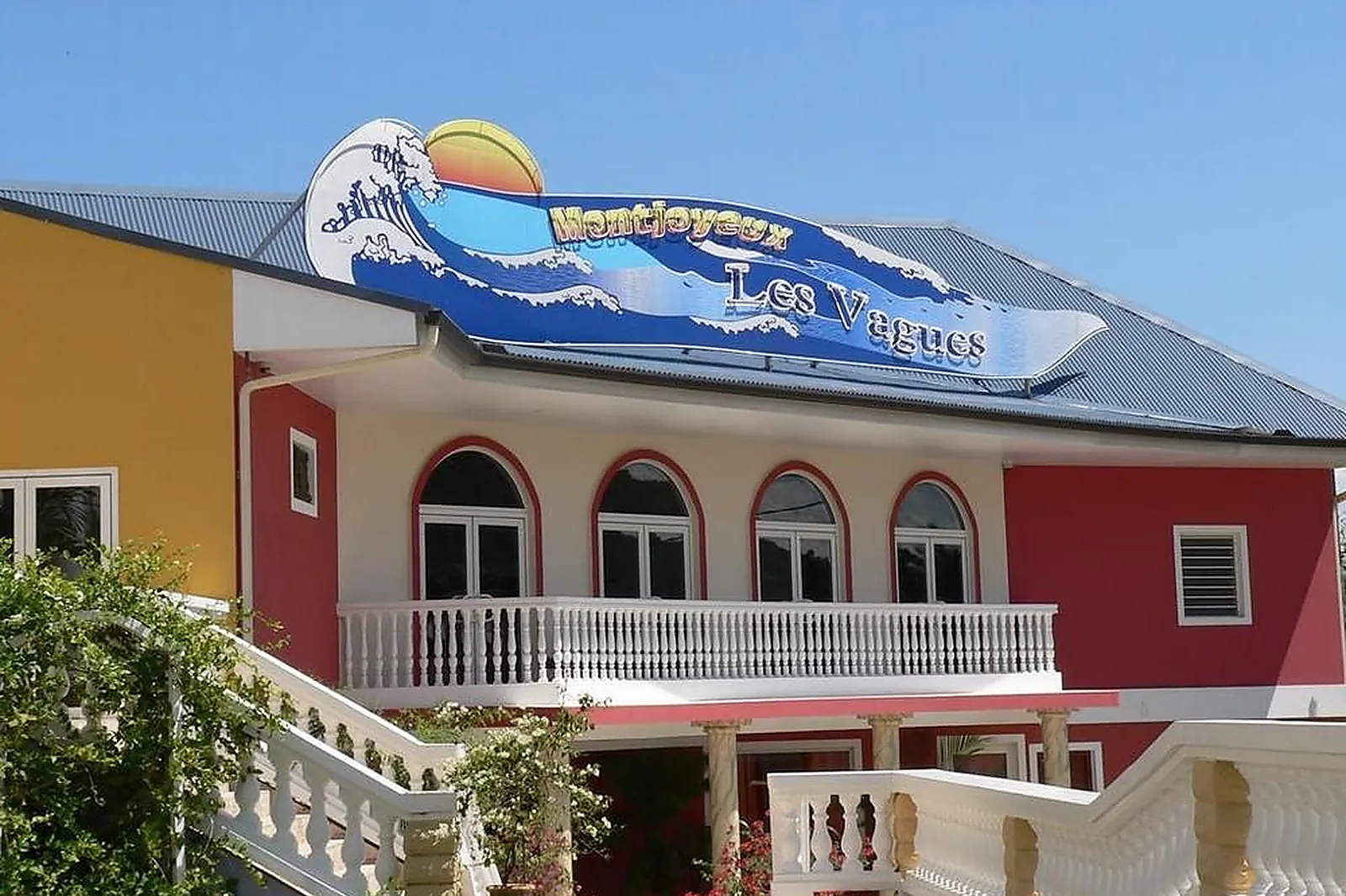 Lieux événementiels, RÉSIDENCE HÔTELIÈRE MONTJOYEUX LES VAGUES