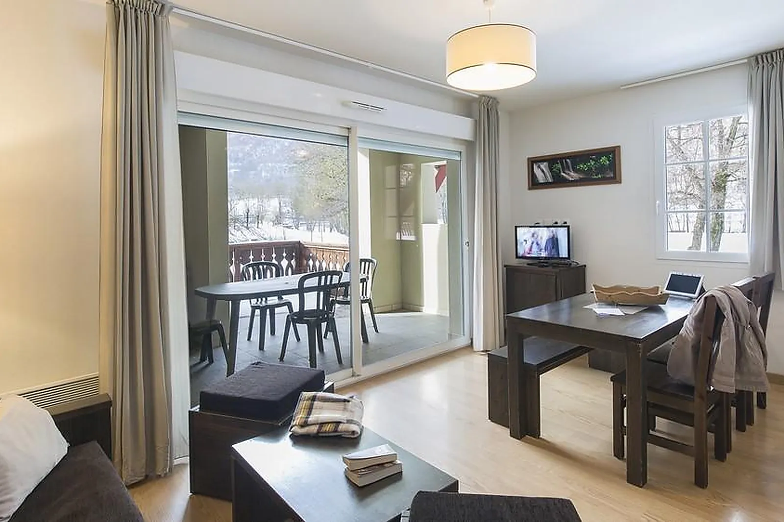 Lieux événementiels, RÉSIDENCE LES JARDINS DE BALNÉA