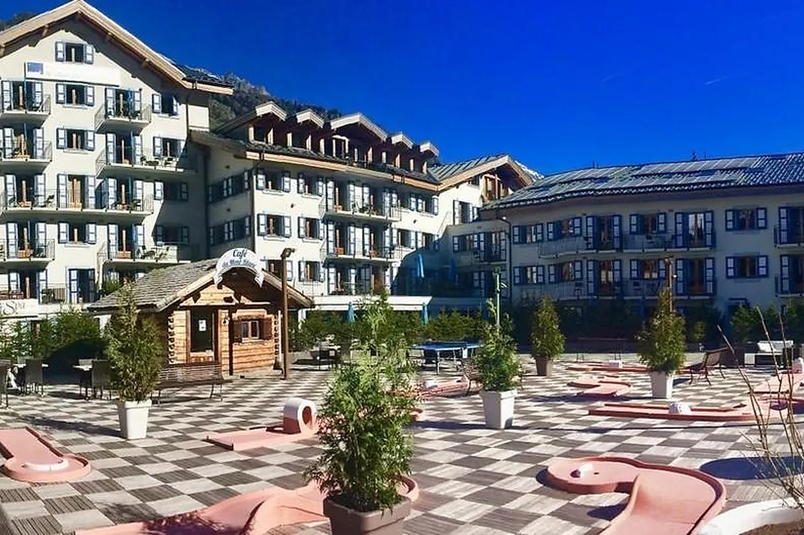 Lieux événementiels, RÉSIDENCE  SPA VALLORCINE