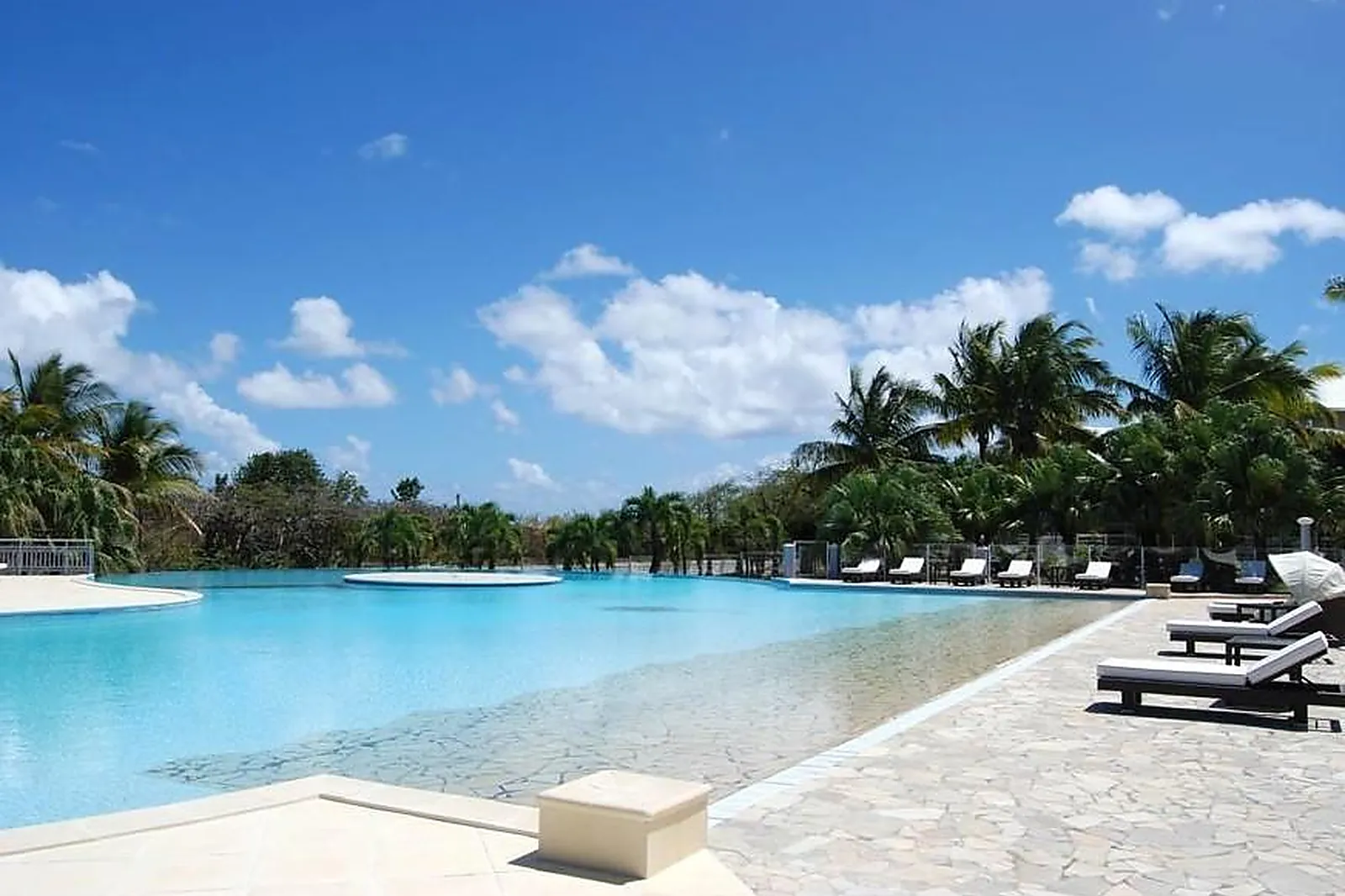 Lieux événementiels, RÉSIDENCE LA PLANTATION ET SPA