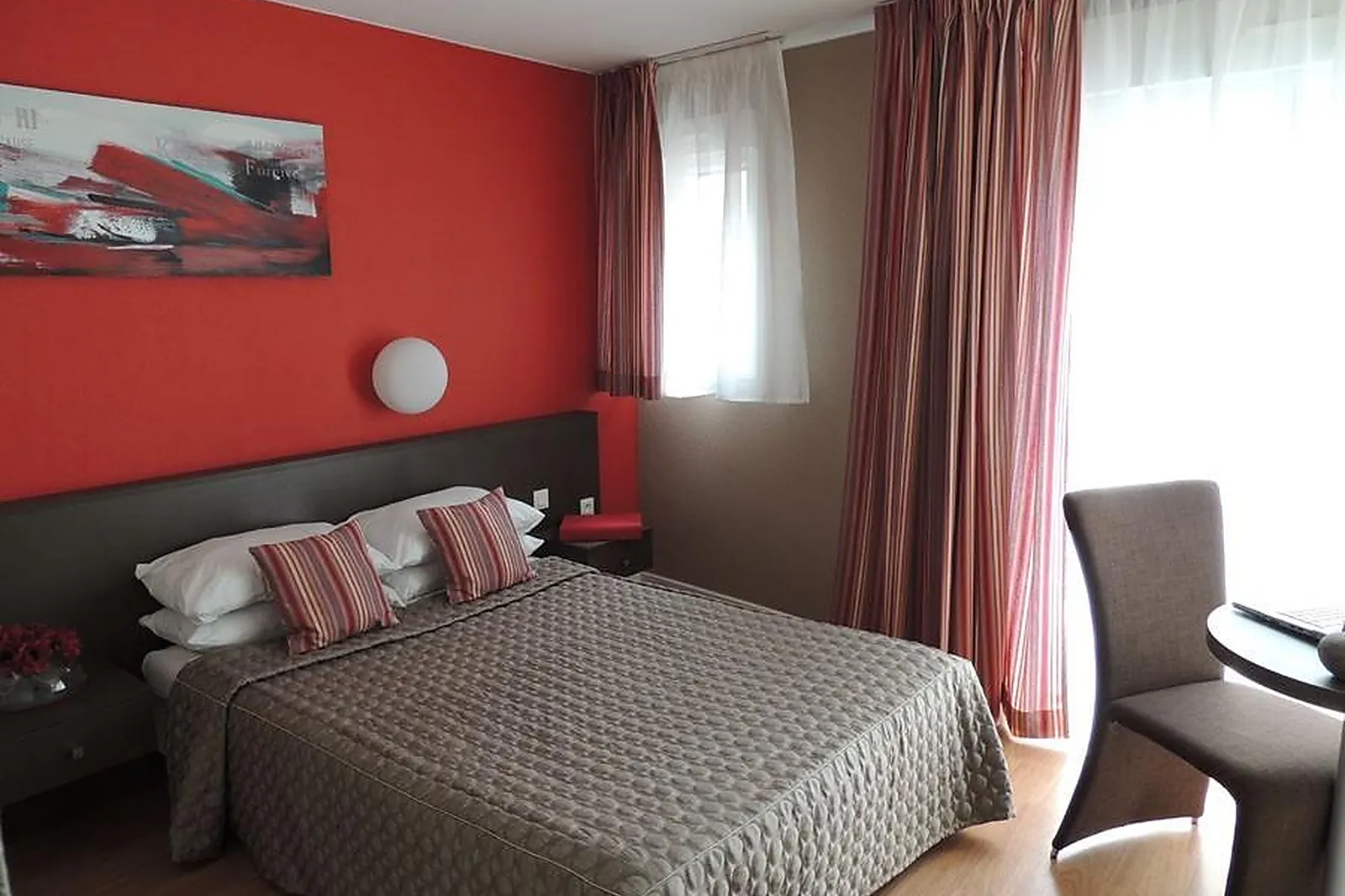 Lieux événementiels, RÉSIDENCE LES BALADINES