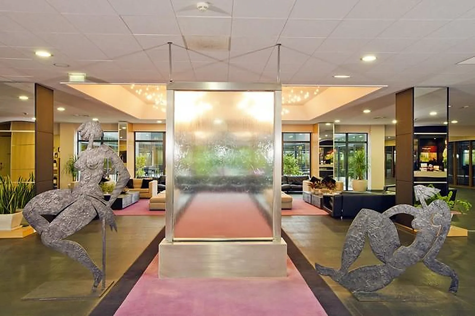 Lieux événementiels, RESIDHOME APPART HOTEL SUITES PARIS SÉNART