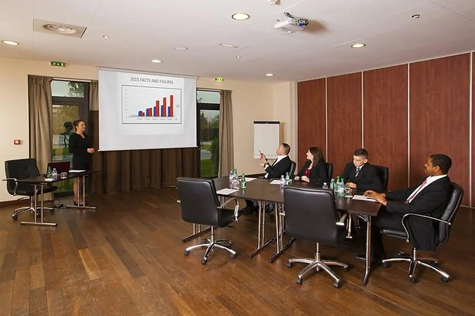 Lieux événementiels, RESIDHOME APPART HOTEL SUITES PARIS SÉNART