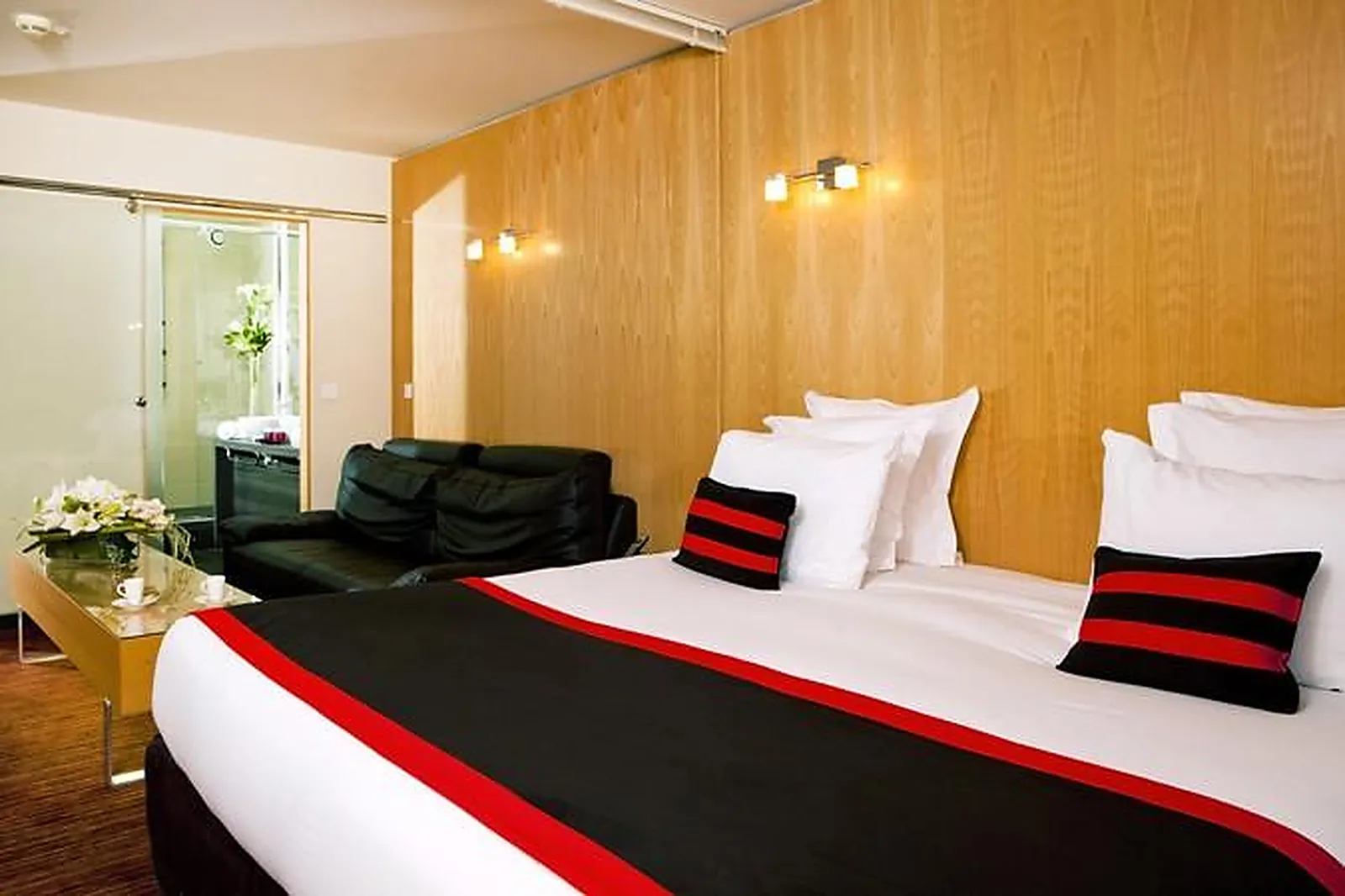 Lieux événementiels, RESIDHOME APPART HOTEL SUITES PARIS SÉNART