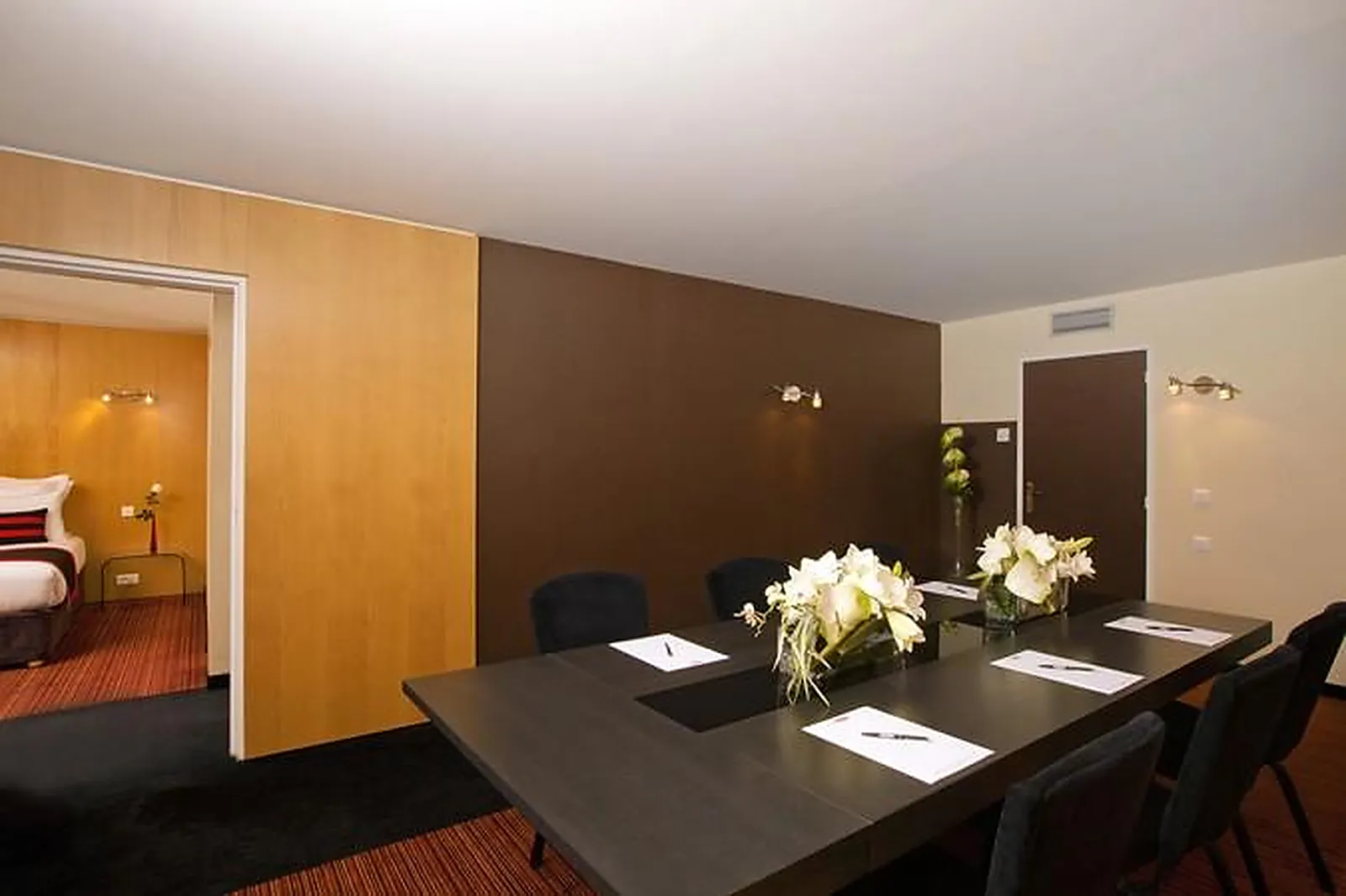 Lieux événementiels, RESIDHOME APPART HOTEL SUITES PARIS SÉNART