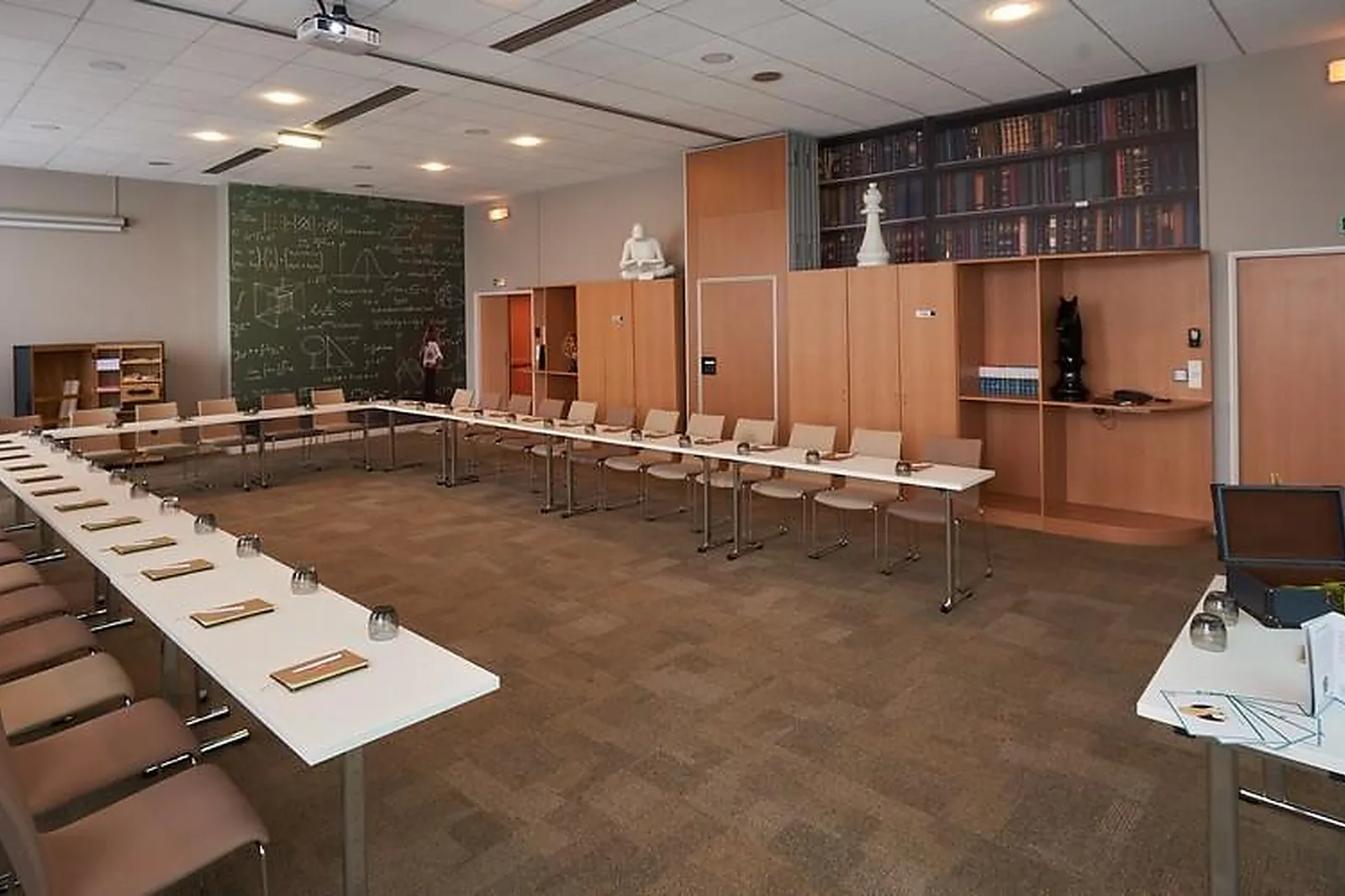 Lieux événementiels, RÉSONANCE - BEST WESTERN PLUS PARIS SACLAY