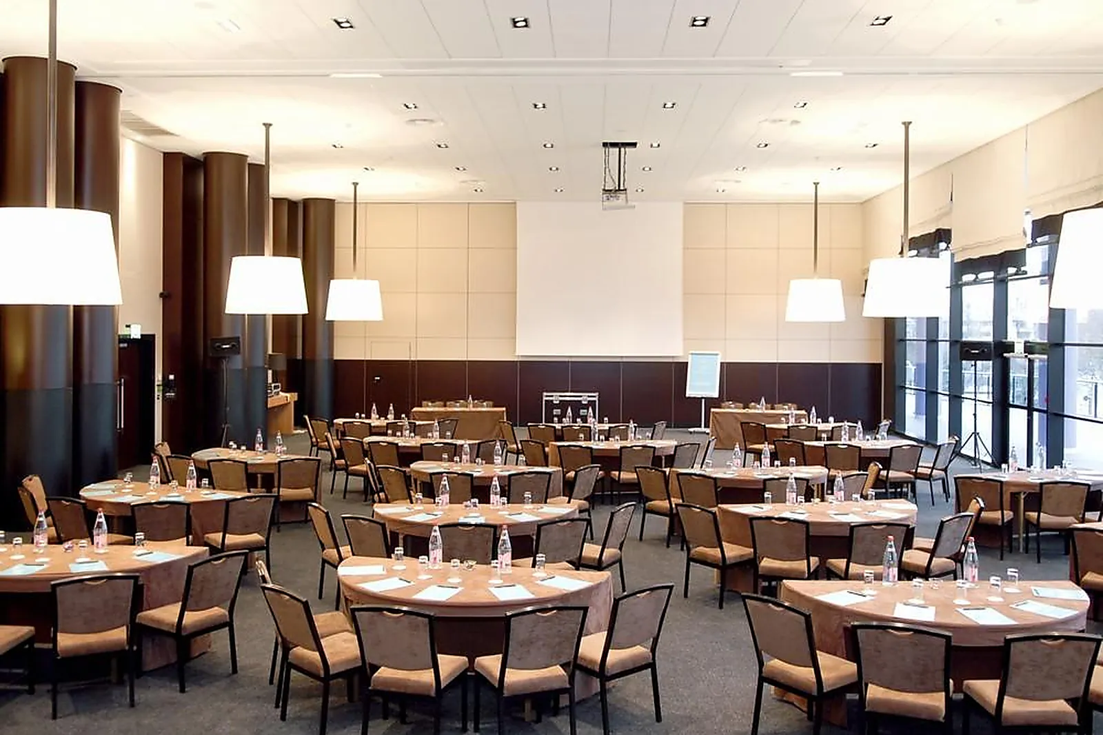 Lieux événementiels, RESORT BARRIÈRE ENGHIEN-LES-BAINS