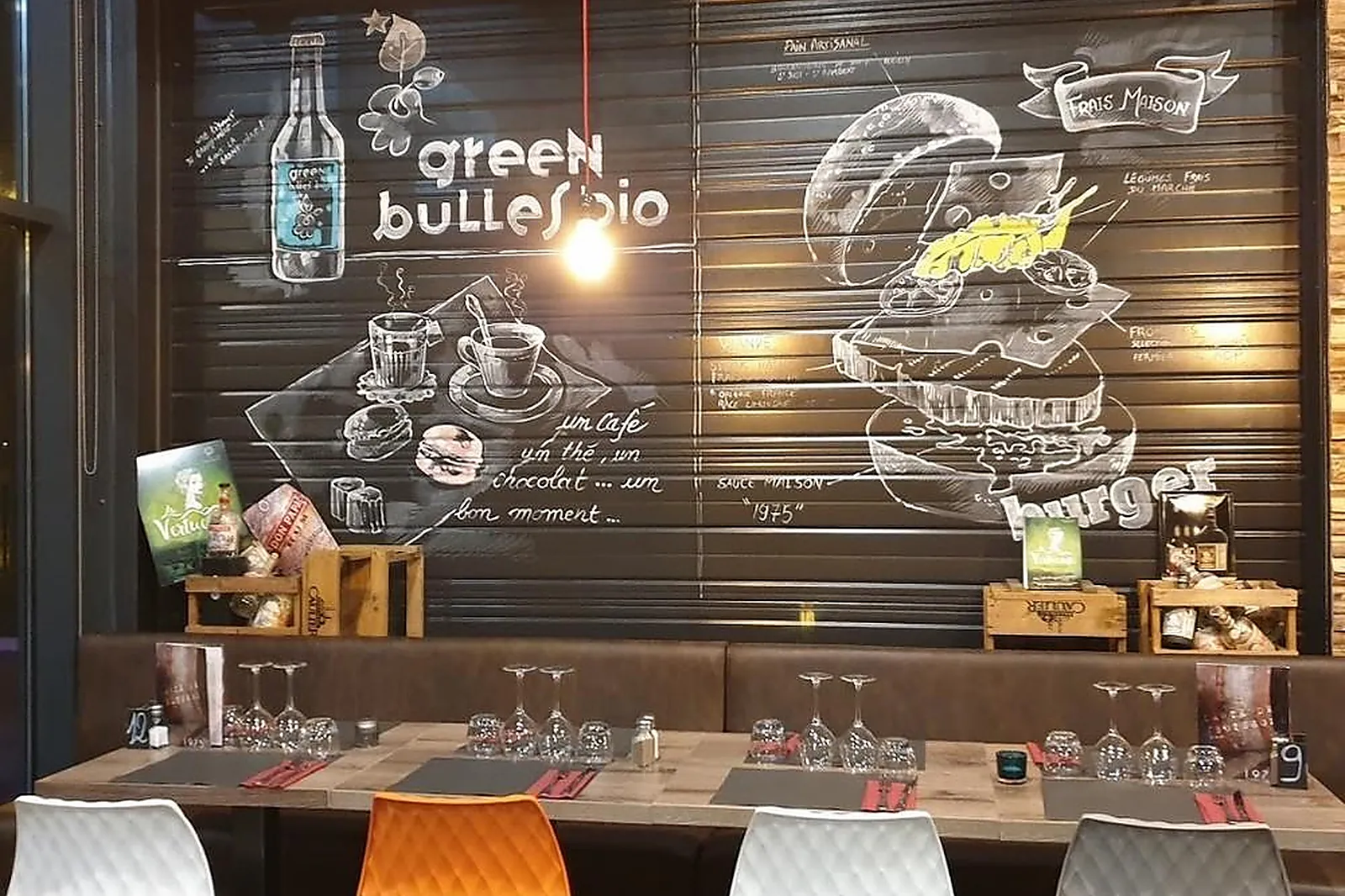 Lieux événementiels, RESTAURANT 1975