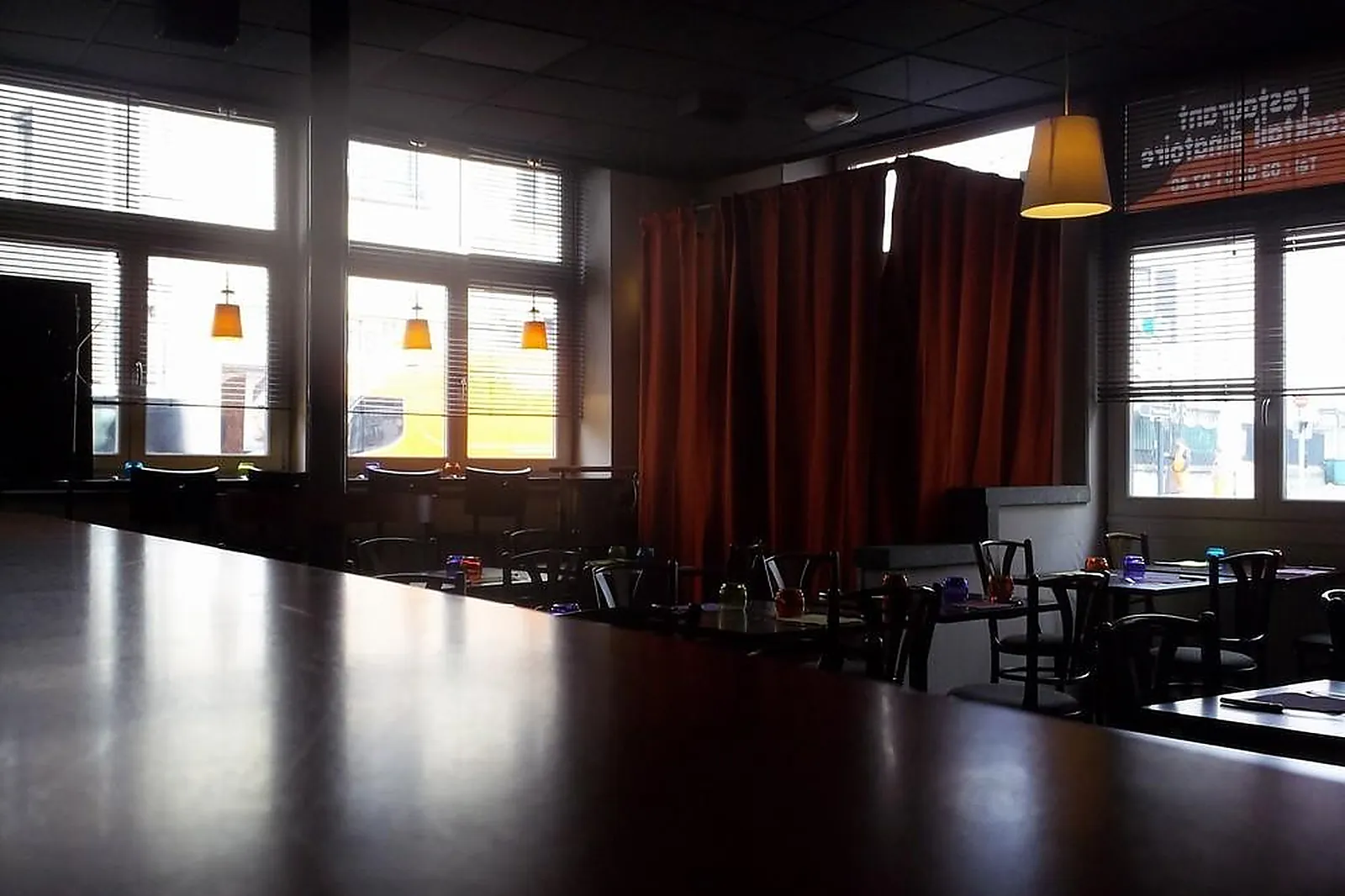 Lieux événementiels, RESTAURANT ABRACADABRA