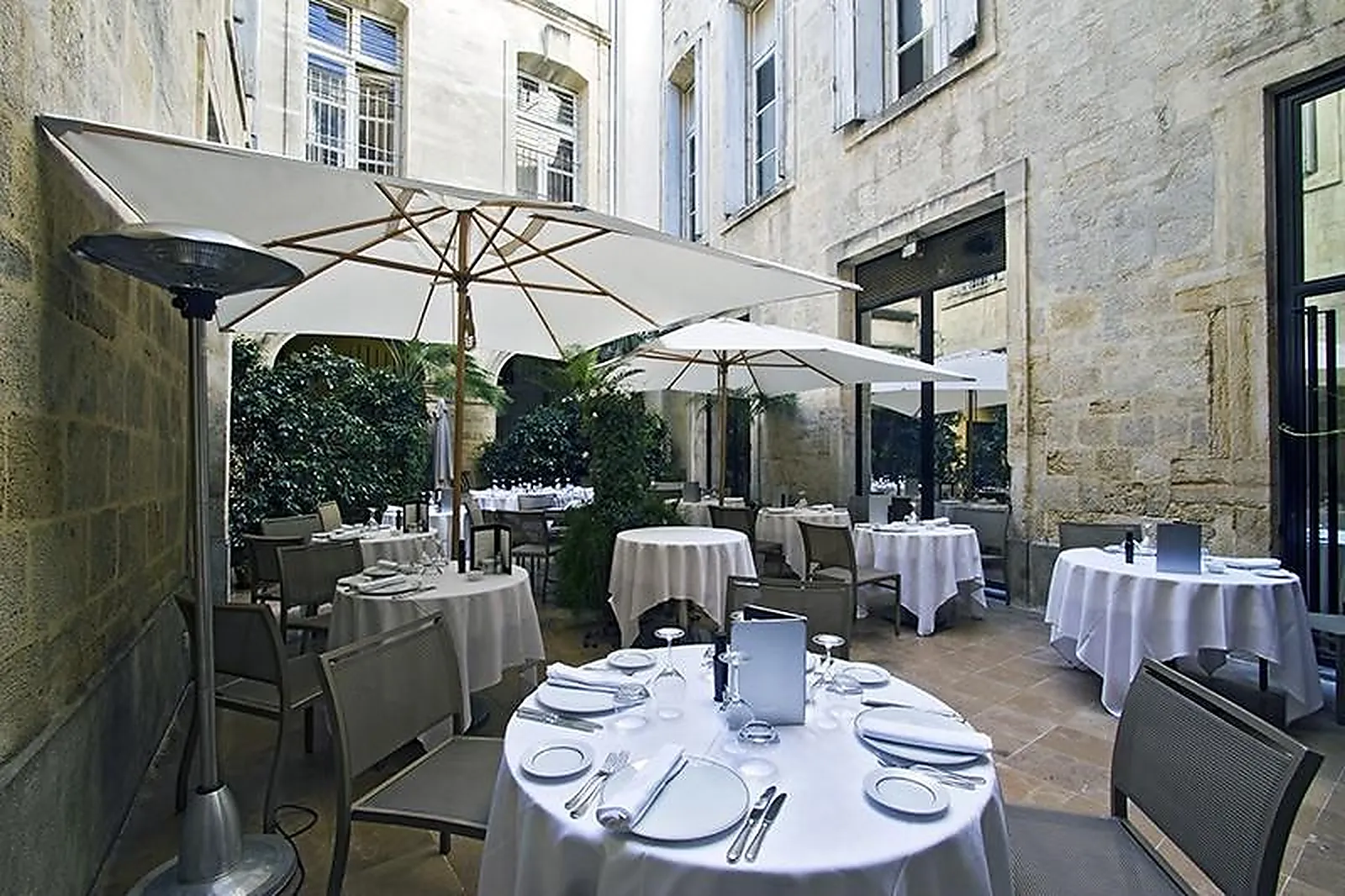 Lieux événementiels, RESTAURANT CELLIER MOREL