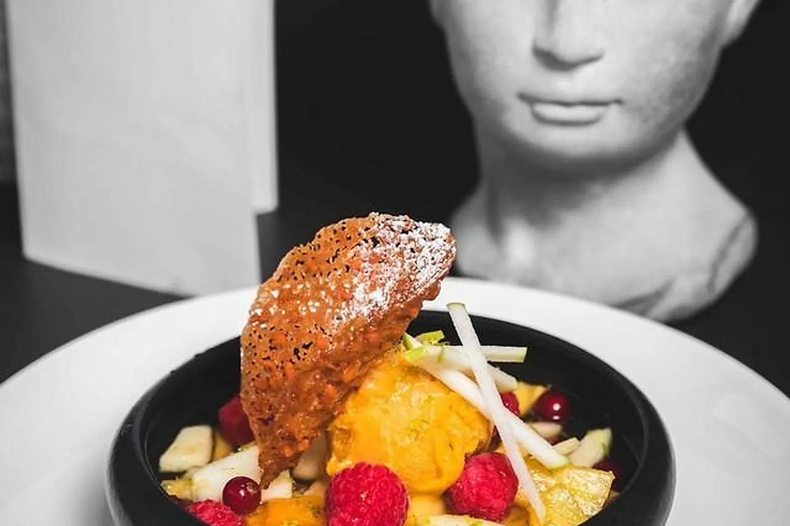 Lieux événementiels, RESTAURANT CHAPEAU