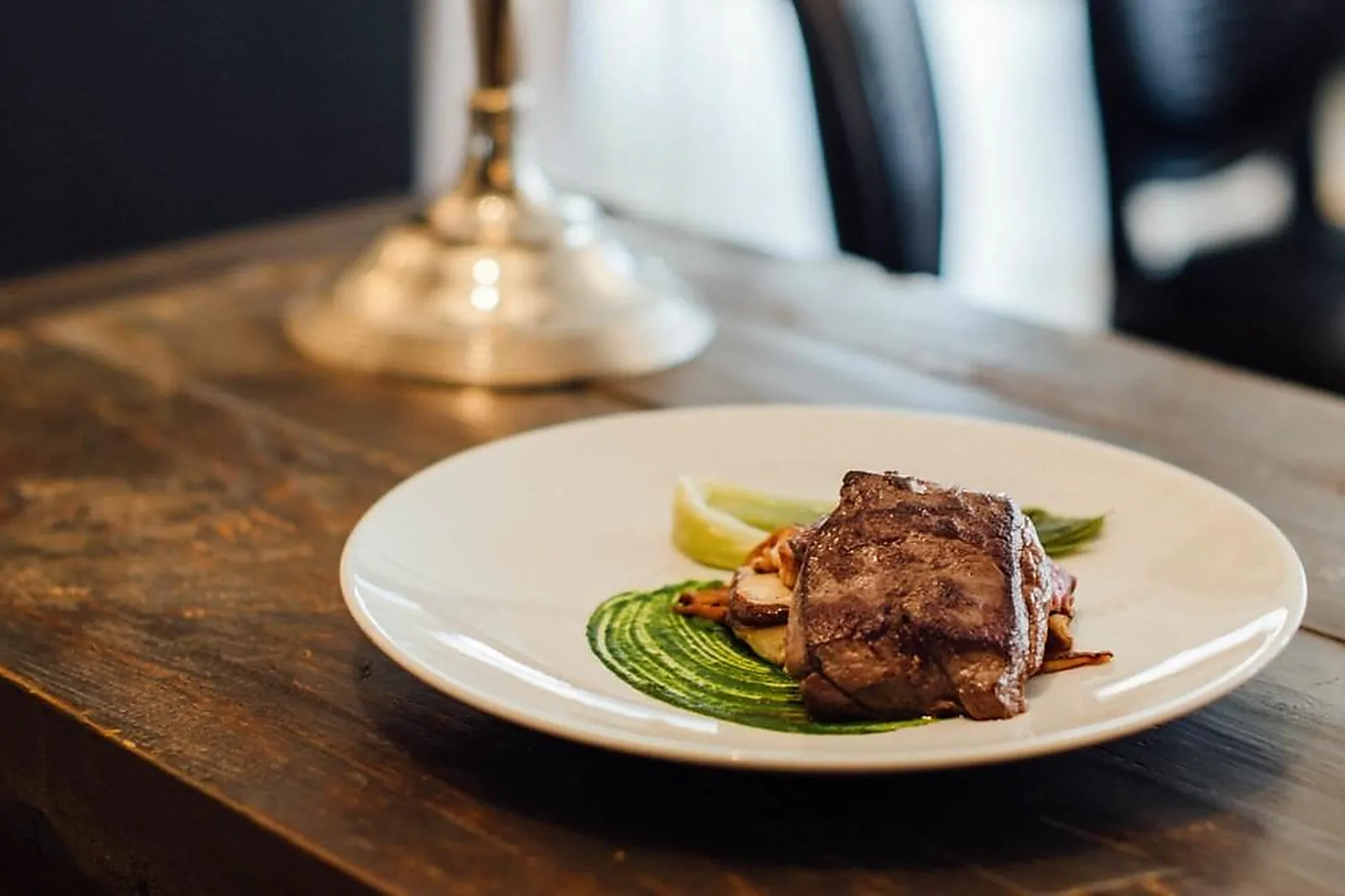 Lieux événementiels, RESTAURANT CHEVAL BLANC