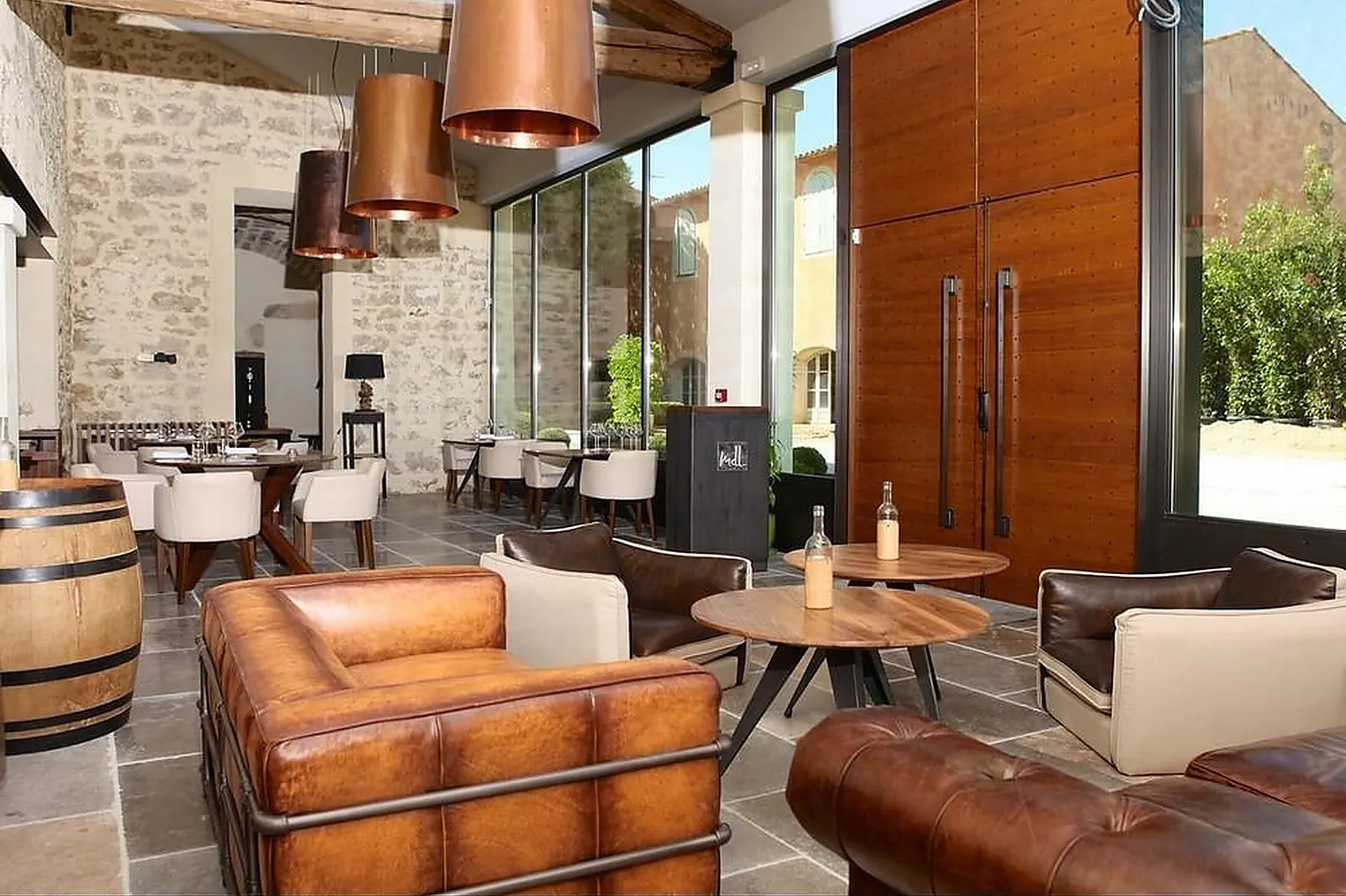 Lieux événementiels, RESTAURANT DELAUZUN