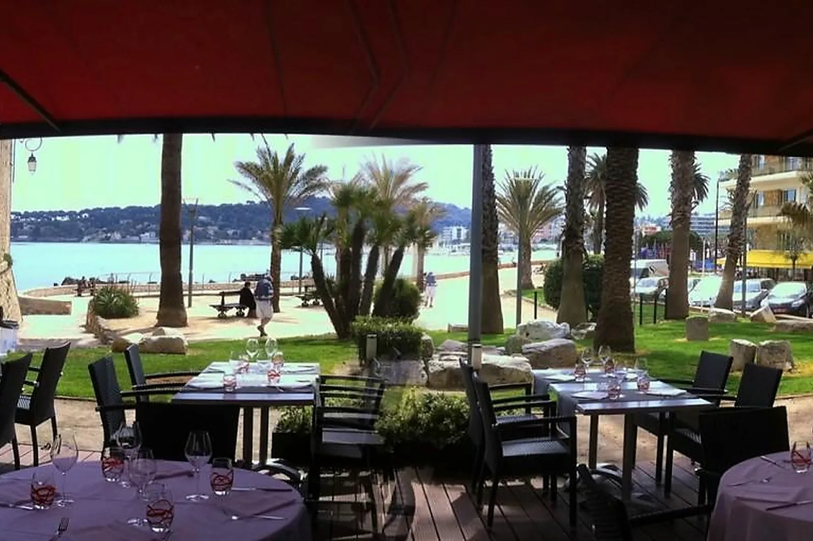 Lieux événementiels, RESTAURANT GOLDEN BEEF