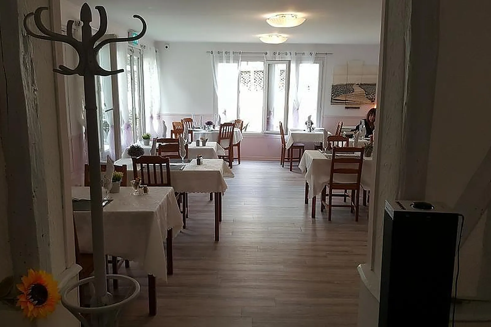 Lieux événementiels, RESTAURANT LA GRENOUILLE