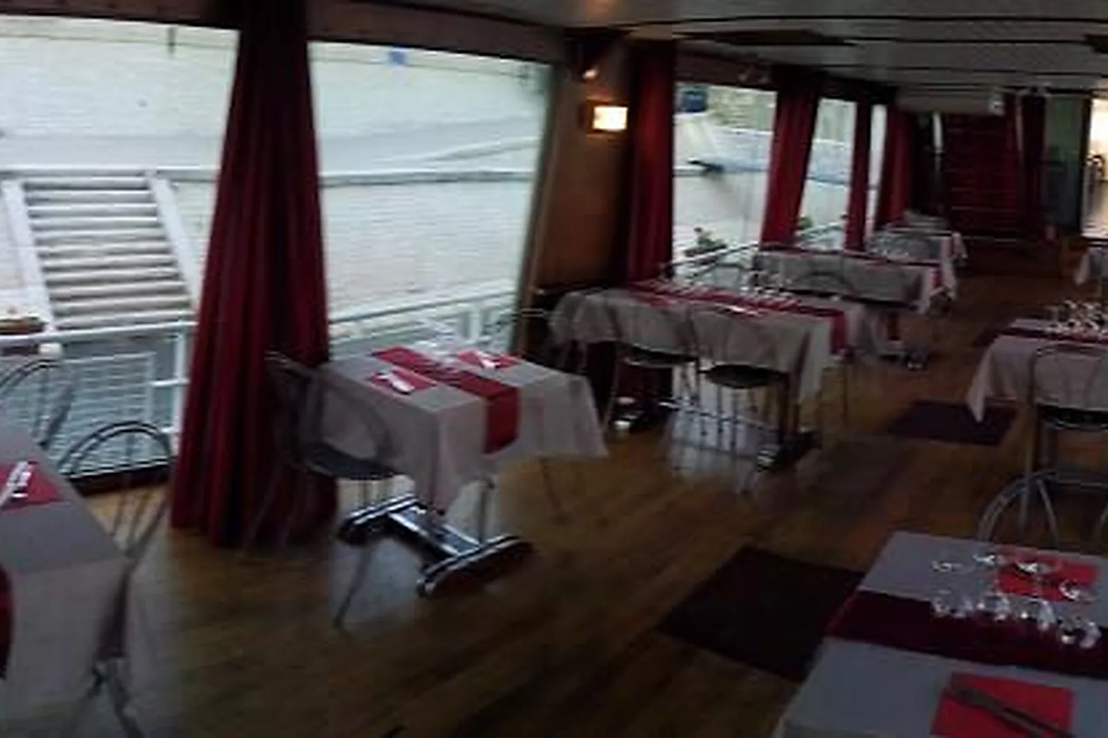 Lieux événementiels, RESTAURANT LA PENICHE