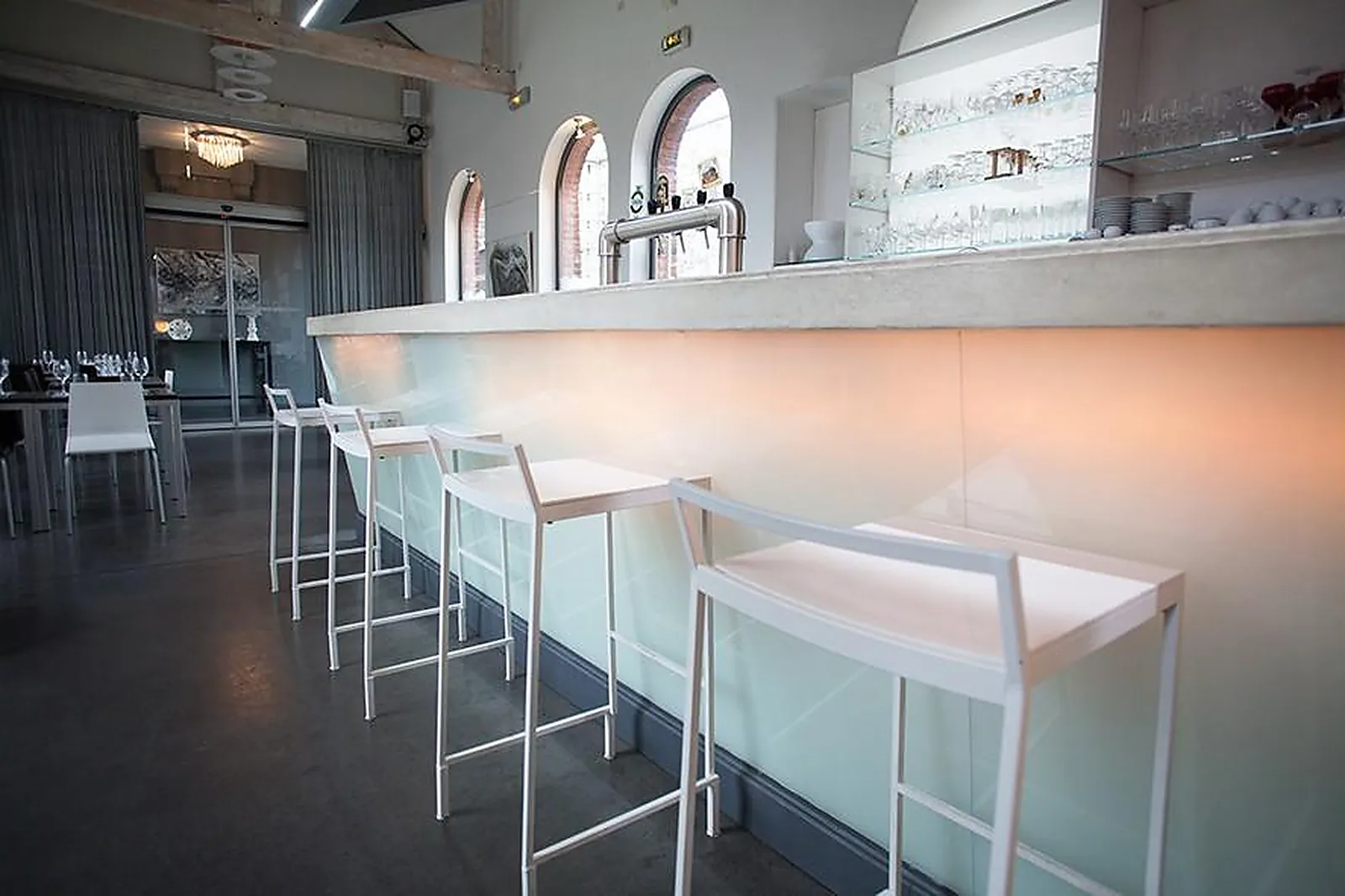 Lieux événementiels, RESTAURANT LE PARADOXE