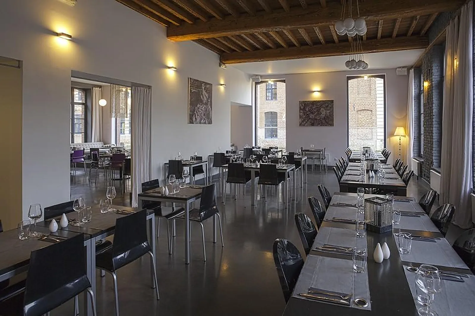 Lieux événementiels, RESTAURANT LE PARADOXE
