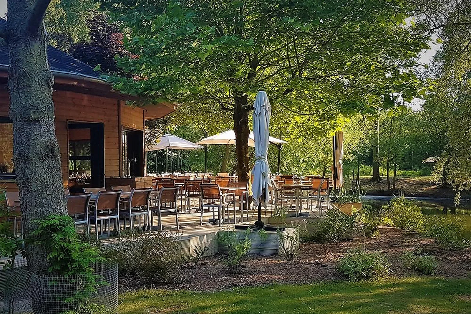 Lieux événementiels, RESTAURANT LES ETANGS DE L'ABBAYE