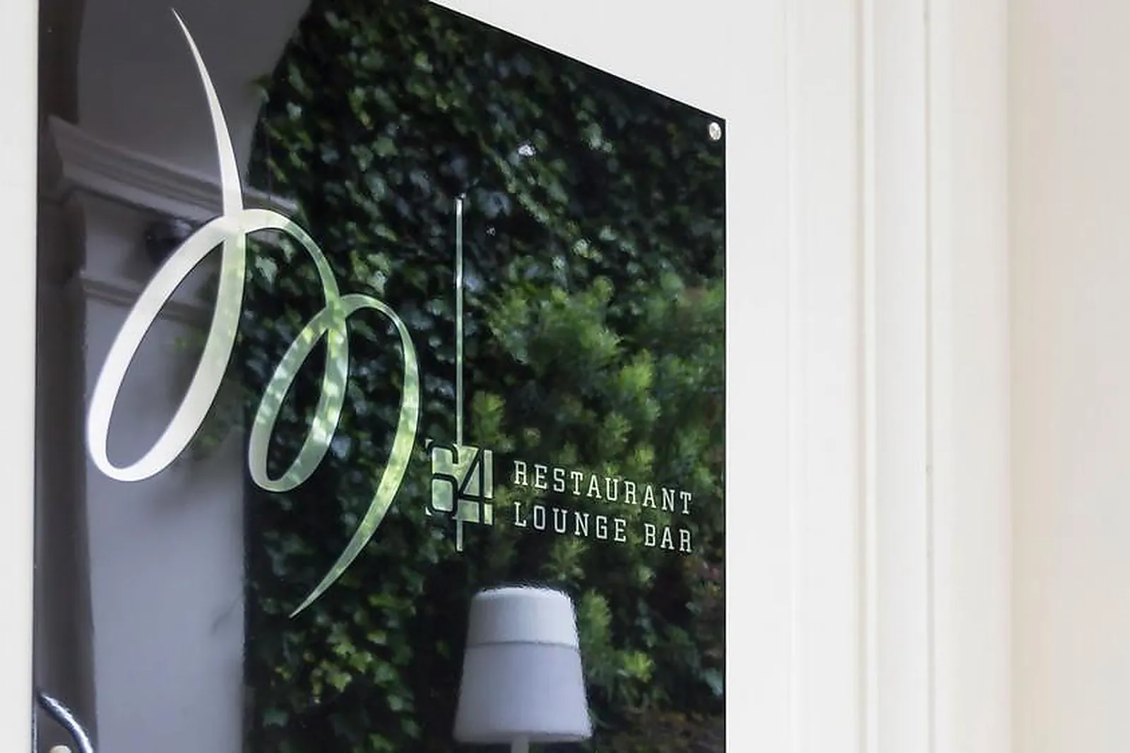 Lieux événementiels, RESTAURANT M64