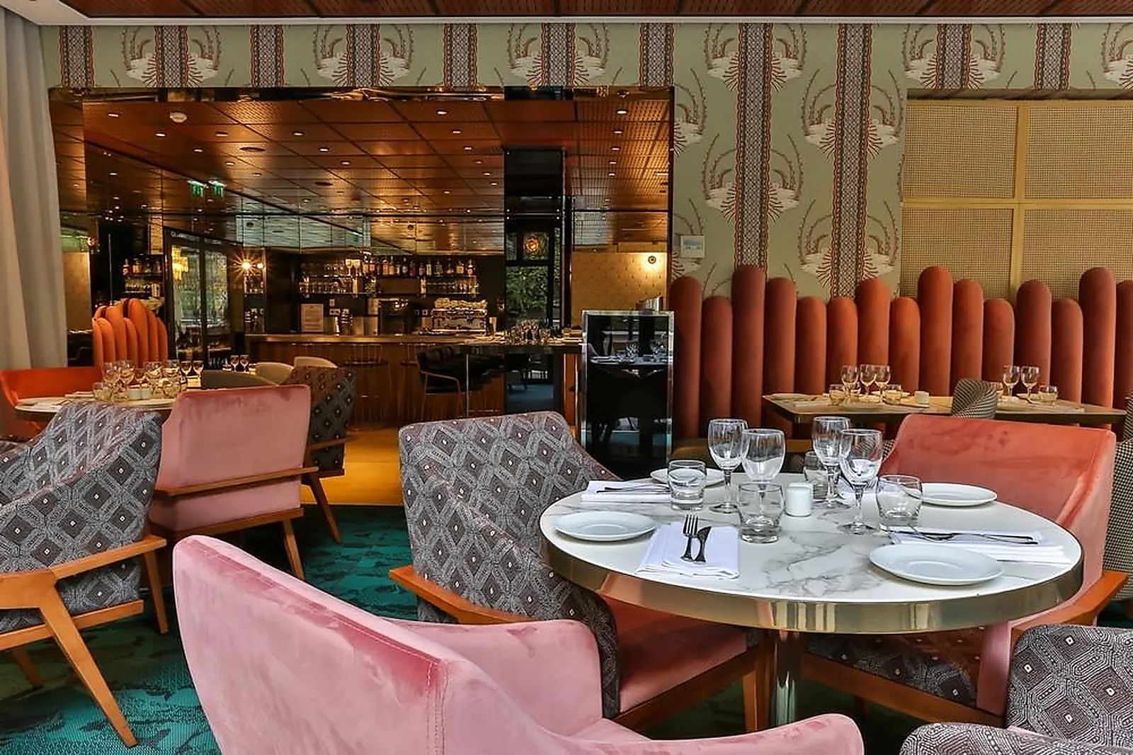 Lieux événementiels, RESTAURANT M64