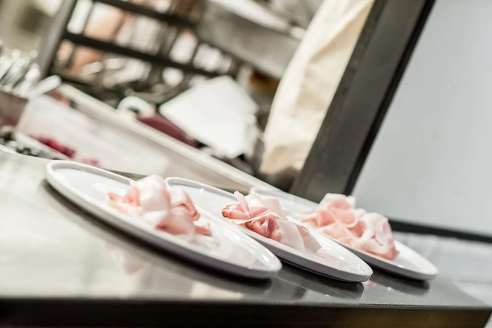 Lieux événementiels, RESTAURANT SAISONS