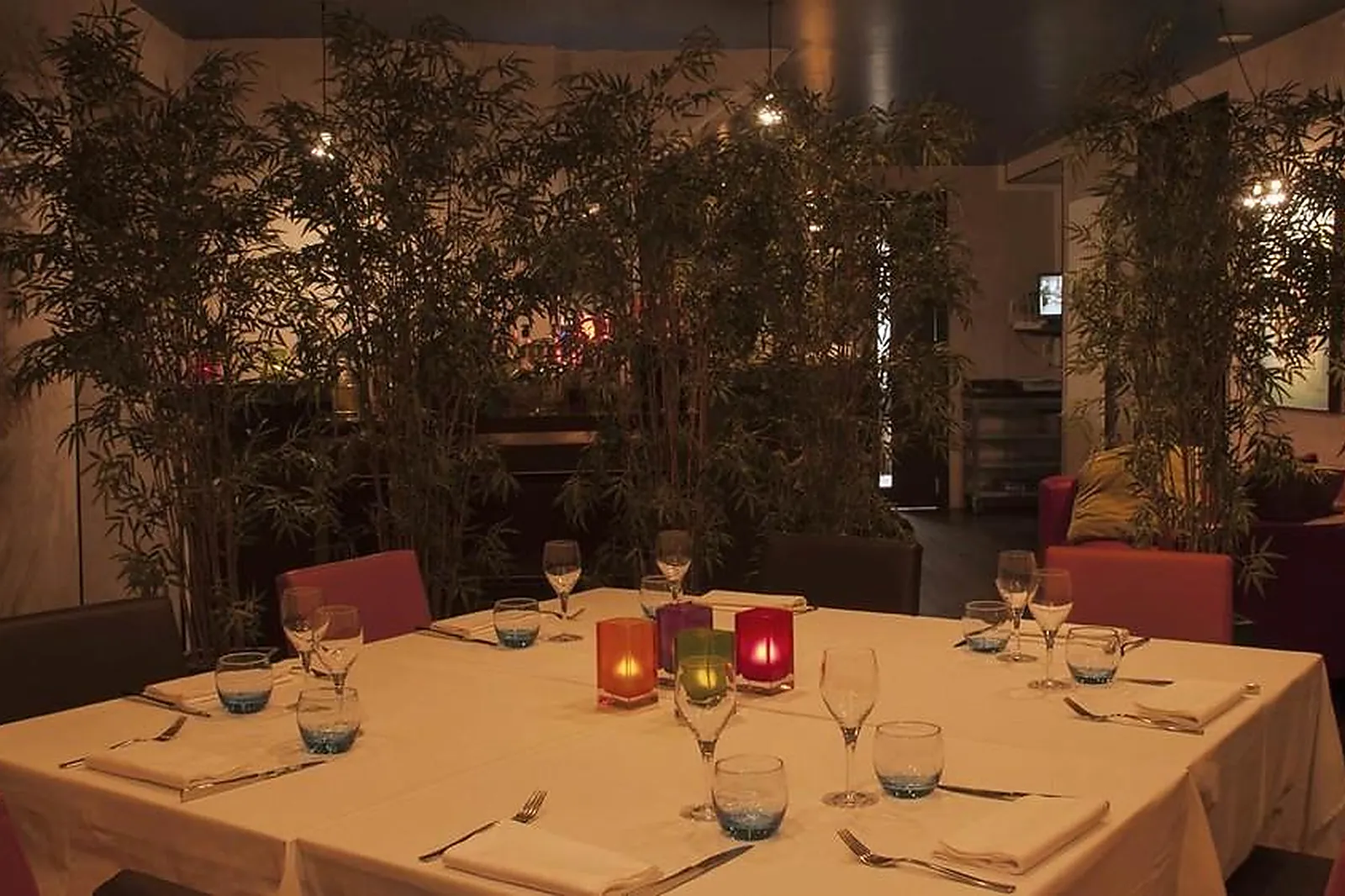 Lieux événementiels, RESTAURANT VILLA9TROIS