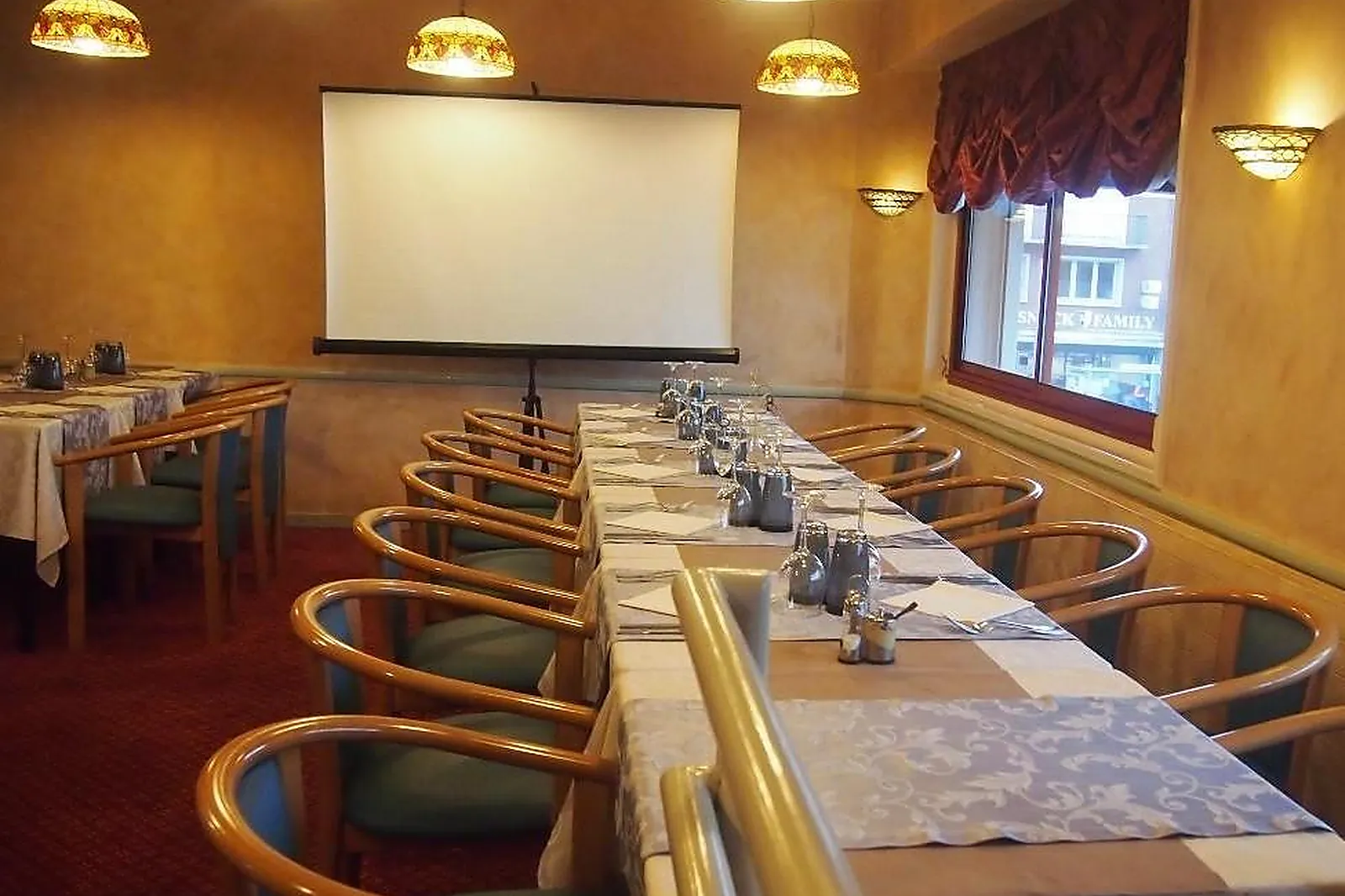 Lieux événementiels, RESTAURANT DES MARRONNIERS