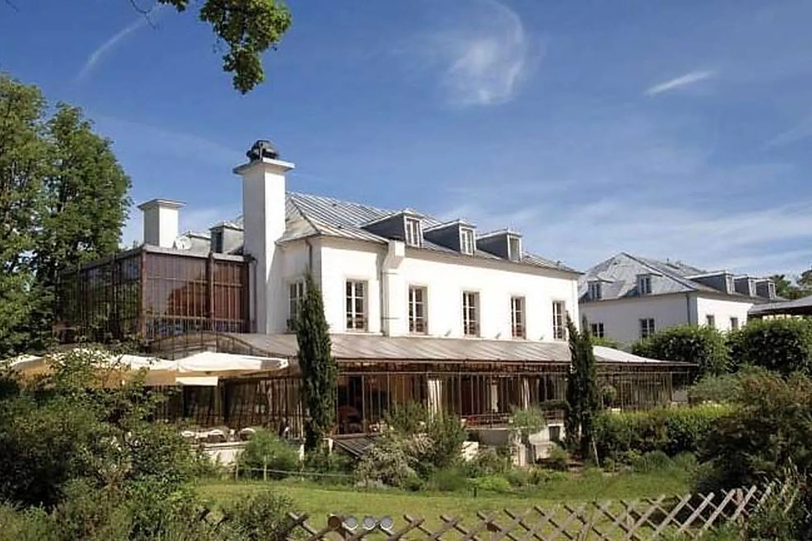 Lieux événementiels, RESTAURANT L'ILE