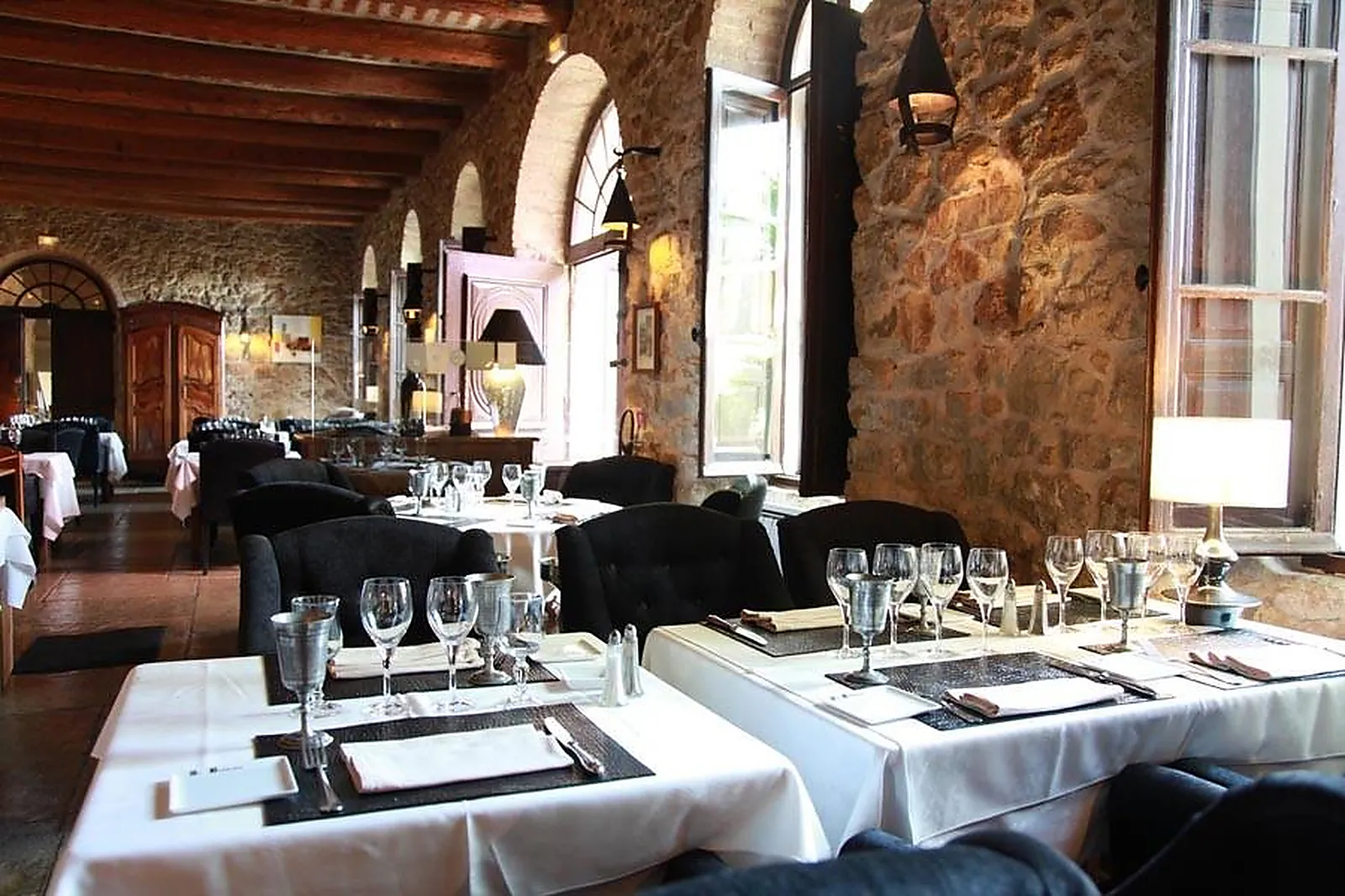 Lieux événementiels, RESTAURANT LA JARRERIE