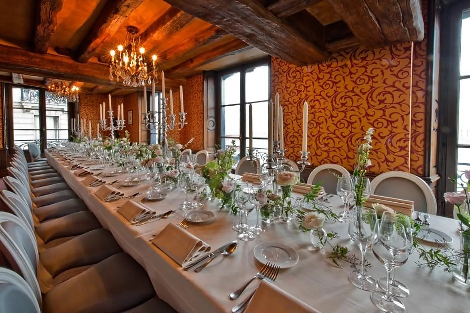 Lieux événementiels, RESTAURANT LA PÉROUSE