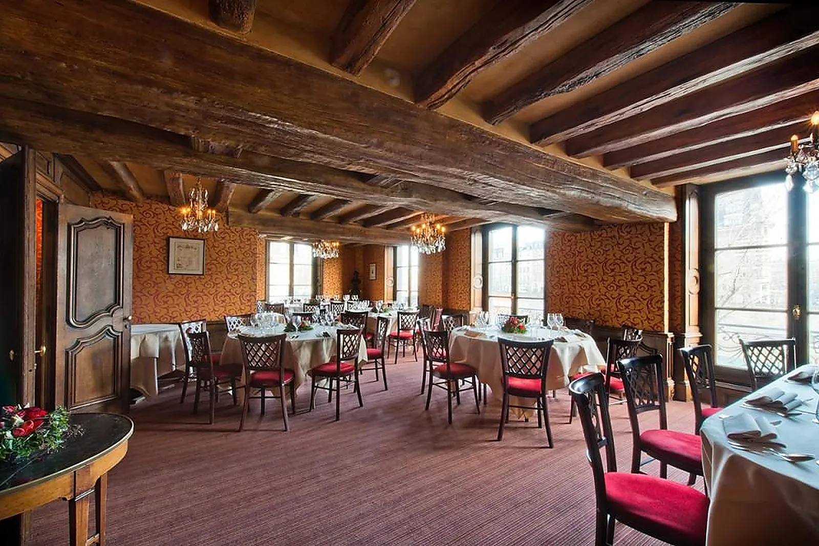 Lieux événementiels, RESTAURANT LA PÉROUSE