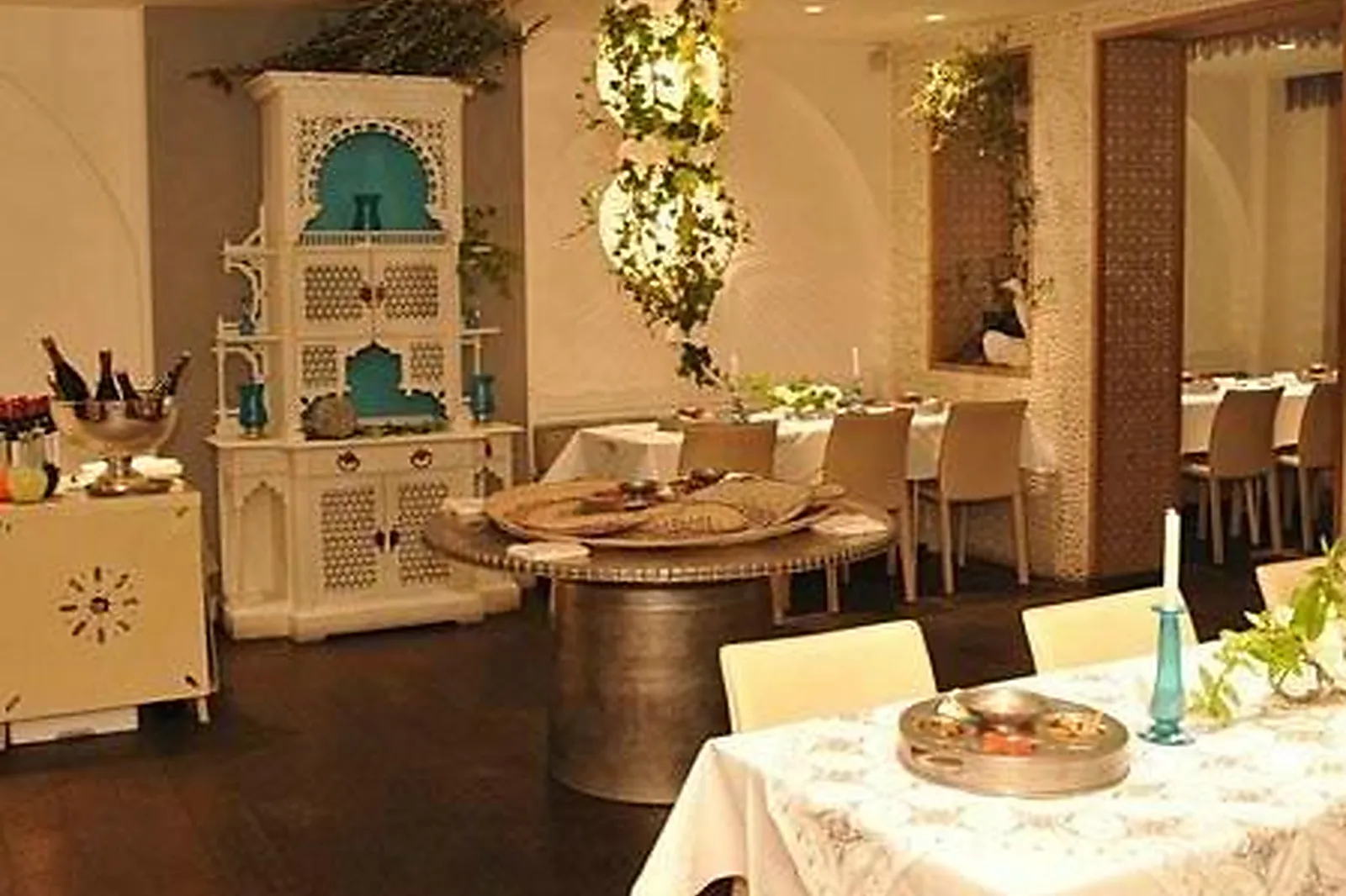 Lieux événementiels, RESTAURANT LE LIZA