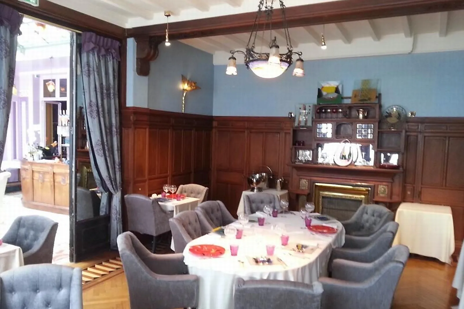 Lieux événementiels, RESTAURANT LES CAUDALIES