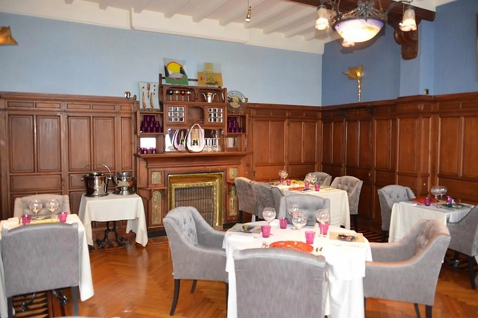 Lieux événementiels, RESTAURANT LES CAUDALIES